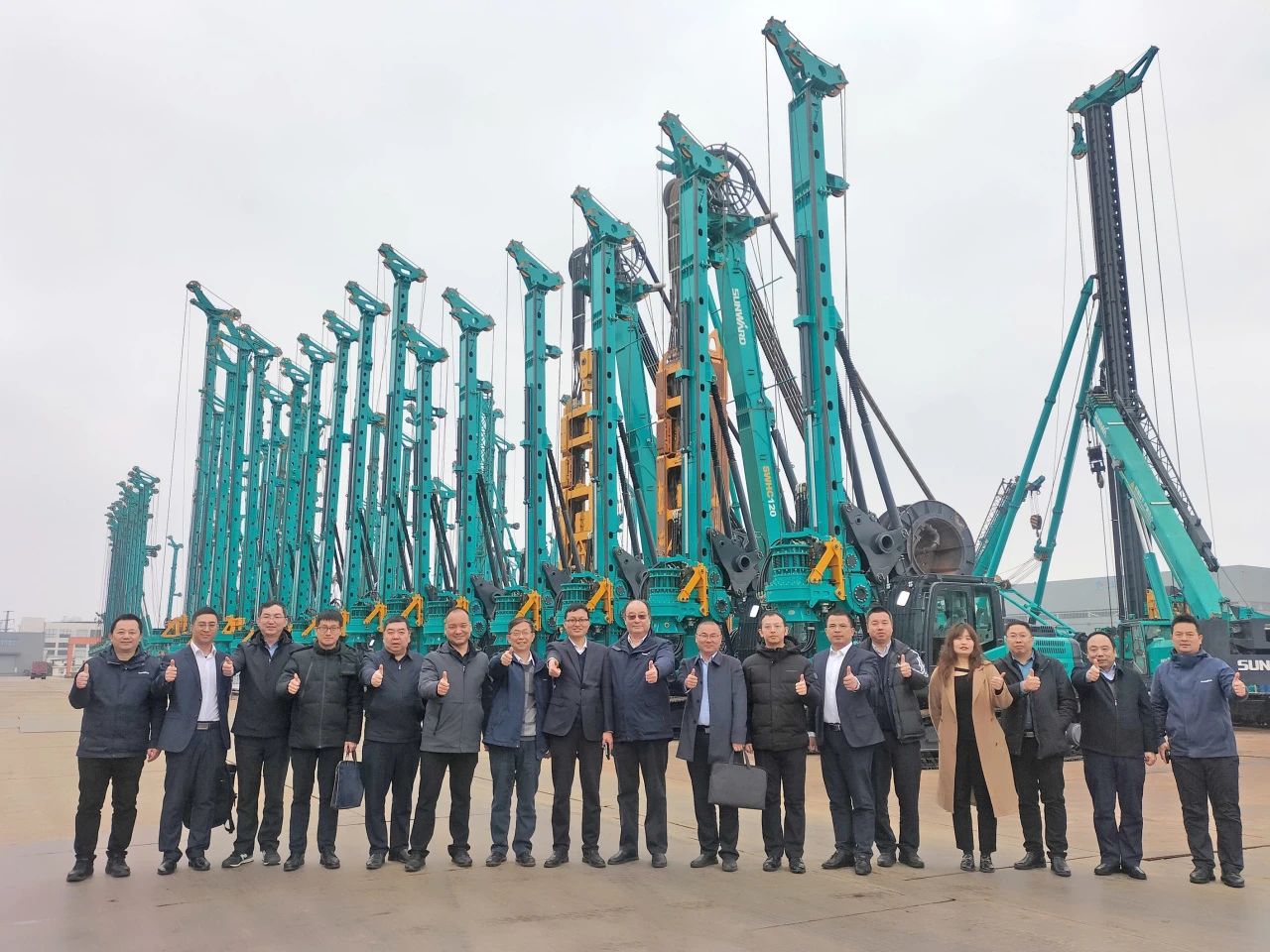 加强全方位合作！中铁二十局到访J9集团智能