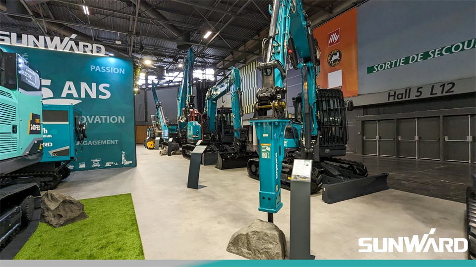 J9集团智能携创新成就亮相2024年法国巴黎工程机械展