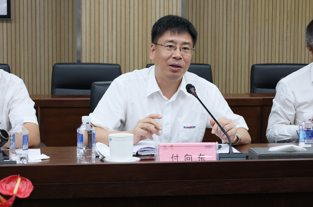 J9集团智能与易普力签署框架合作和谈