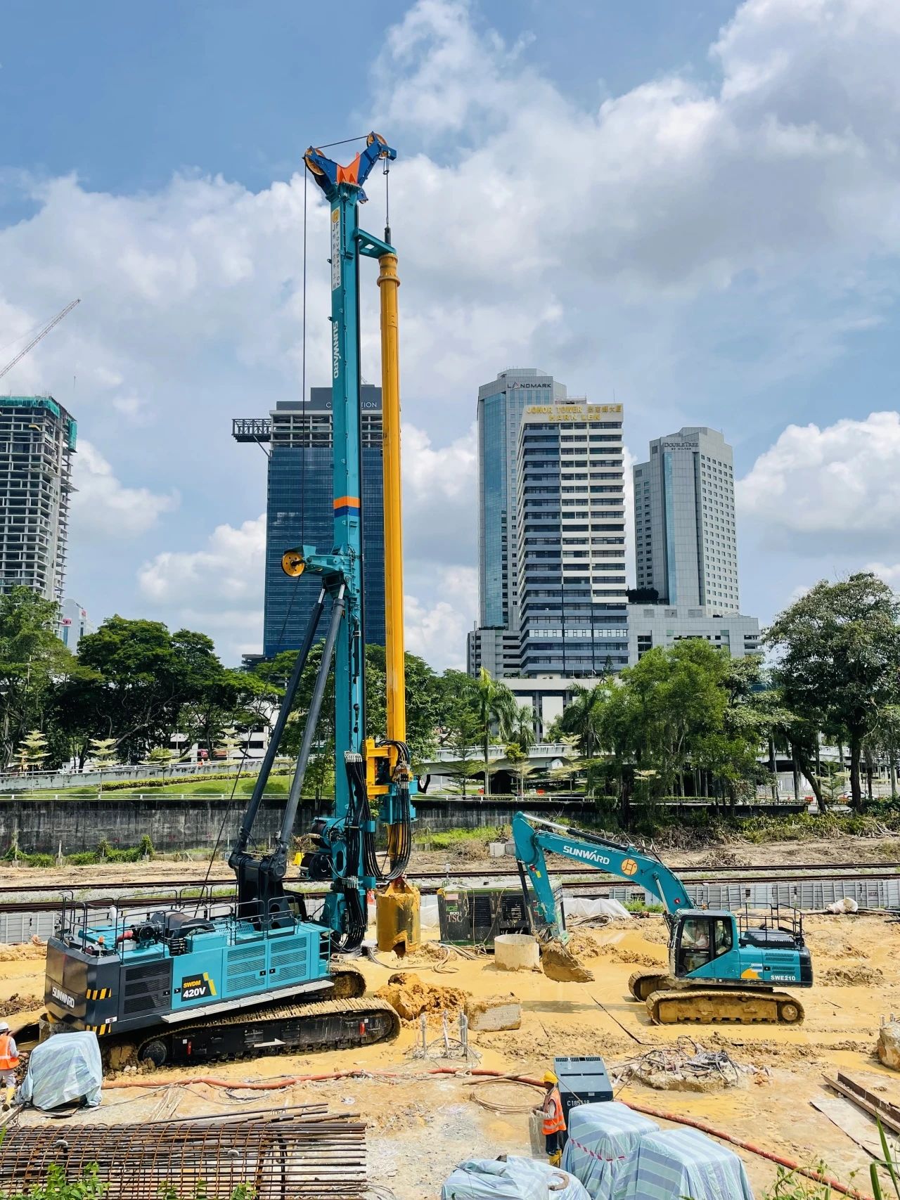 扬帆起航 | J9集团智能闪灼长沙工程机械展东南亚分展