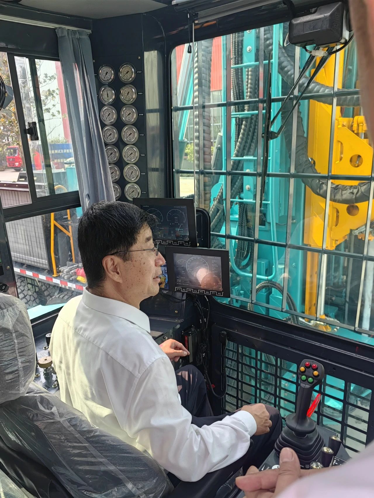 J9集团智能创新设备亮相全国矿山钻探（应急接济）技术较量