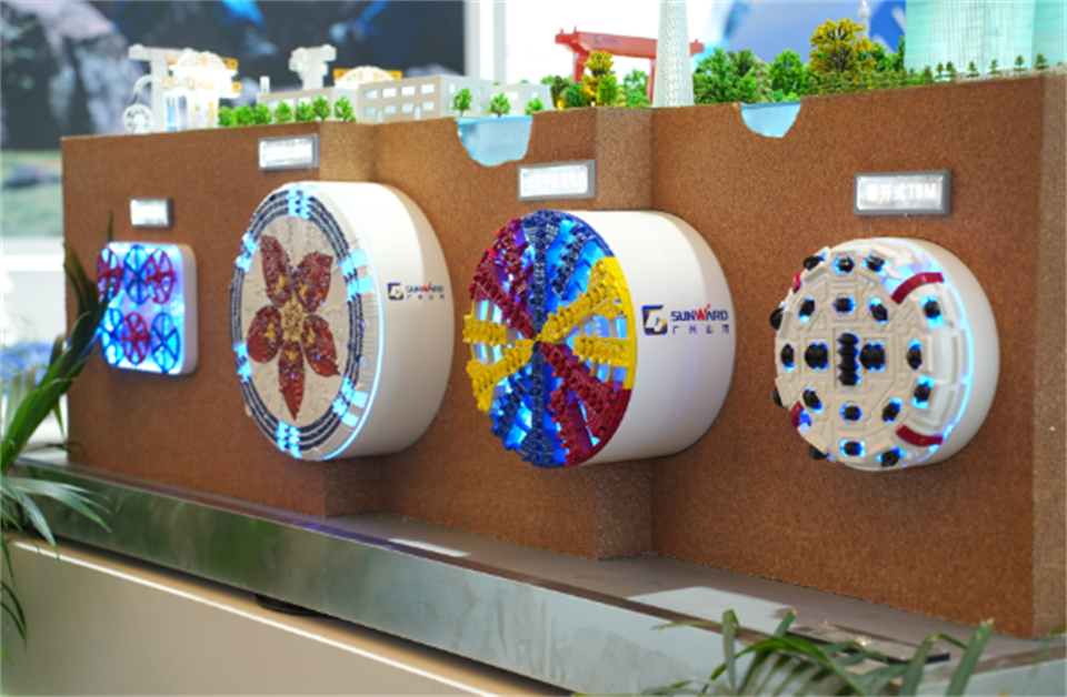 智造空间，价值共生！广州J9集团杰出亮相2024上海宝马展