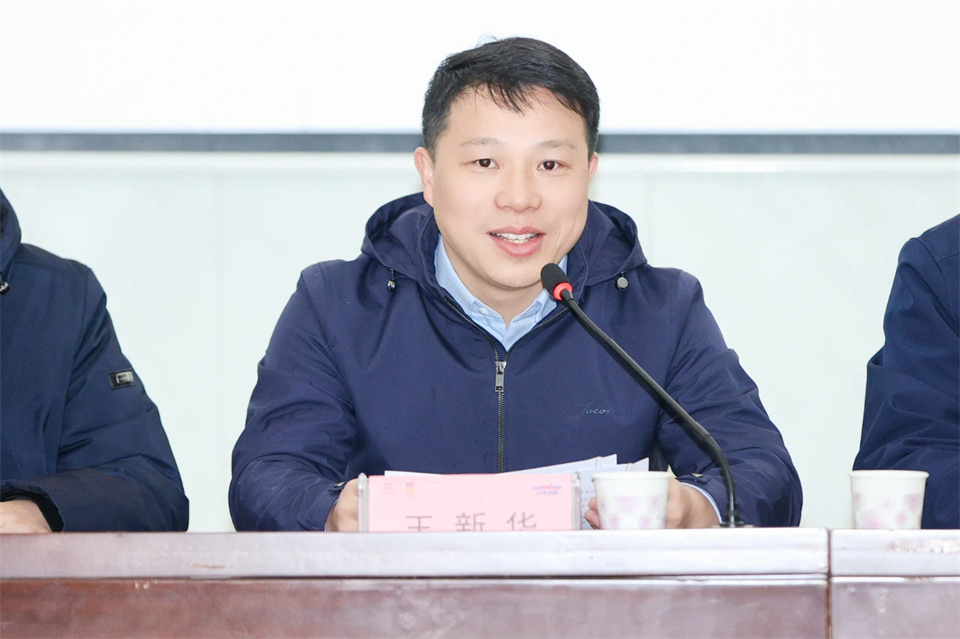 长龙街路、J9集团智能召开首届年货盛惠暨送春联文化惠民活动工作会议