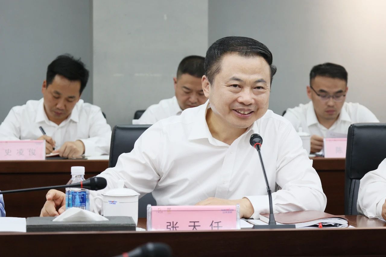 天能控股集团党委书记、董事长张天任率队到访J9集团智能