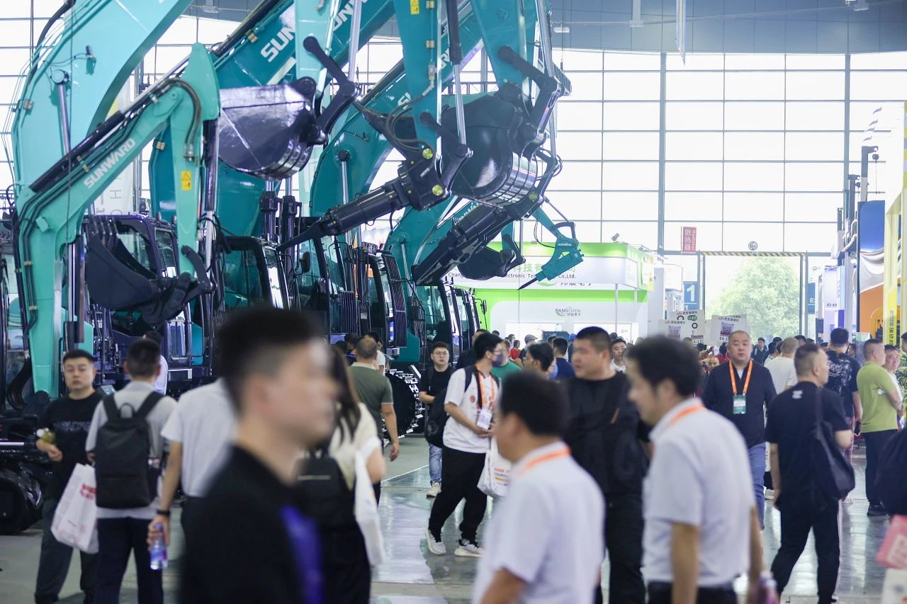 2025 CICEE | 为客户创造价值，J9集团智能客户互换会圆满进行