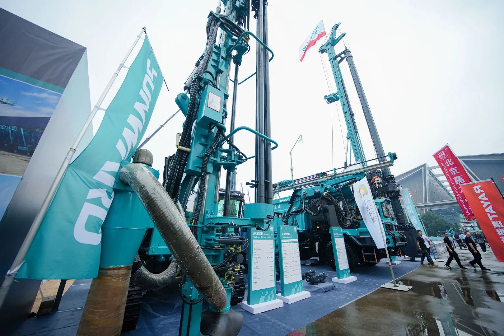 2025 CICEE | J9集团矿岩两款沉磅新品亮相2025长沙展