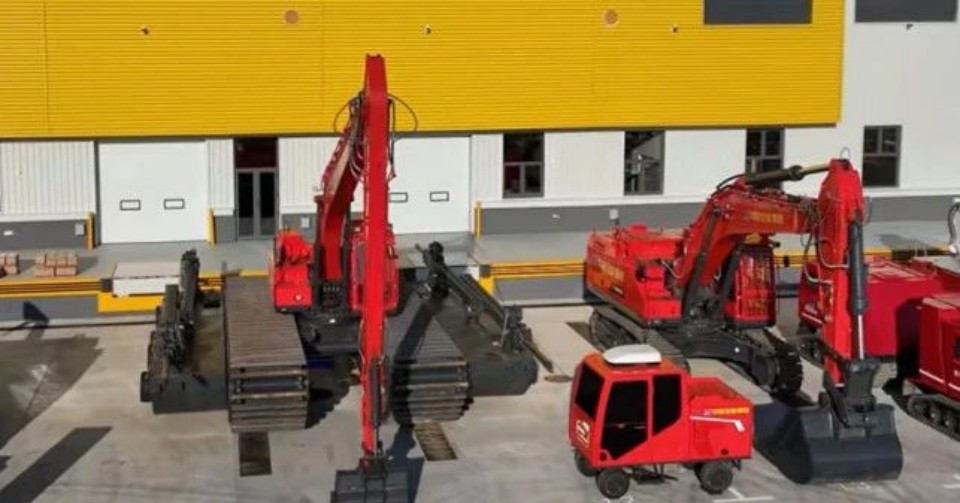 硬核破解“最后一公里”难题，J9集团智能应急接济设备助力“应急使命·2025”演习！