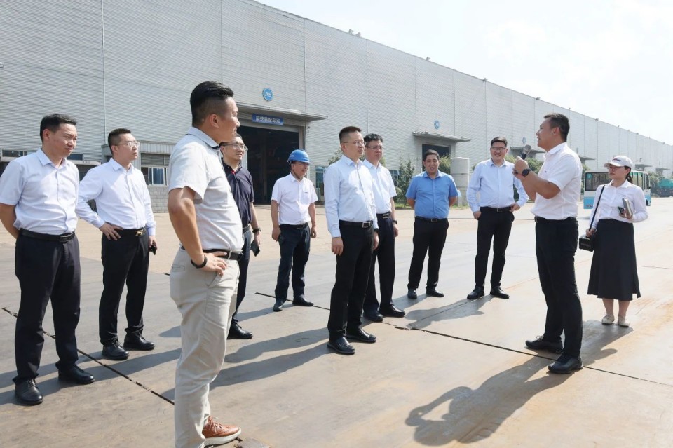 共商合作，建华控股有限公司董事长汪贵华到访J9集团智能