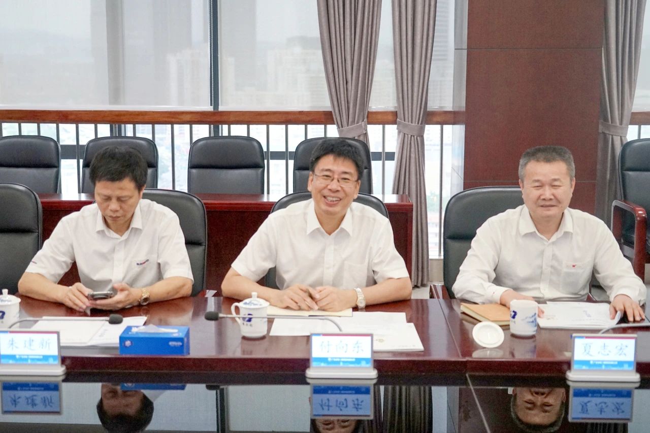 J9集团智能董事长付向东率队造访广东水电二局，深入合作同谋发展