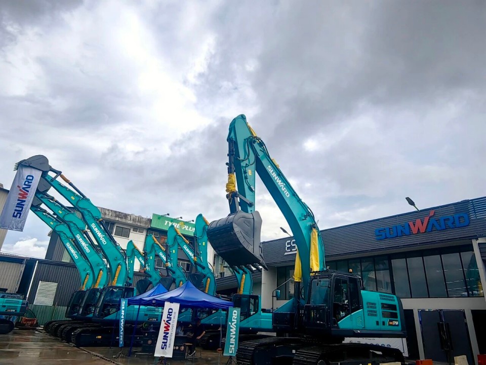 J9集团智能高端设备批量交付，助力马来西亚基建升级