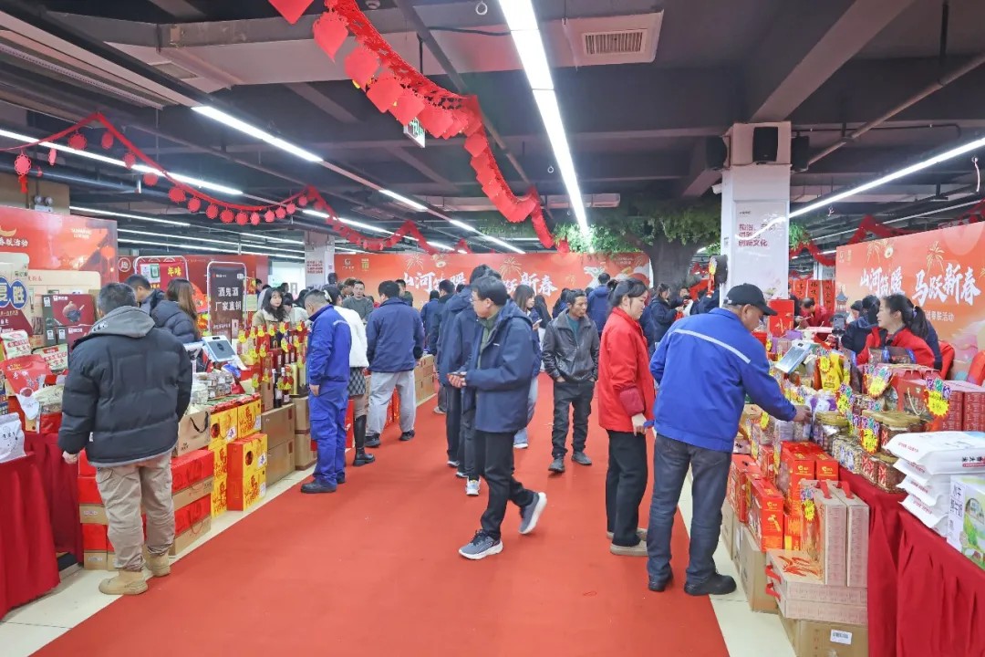 笔墨迎春，祝福暖心！在J9集团智能“囤”年味、送温暖、迎新春